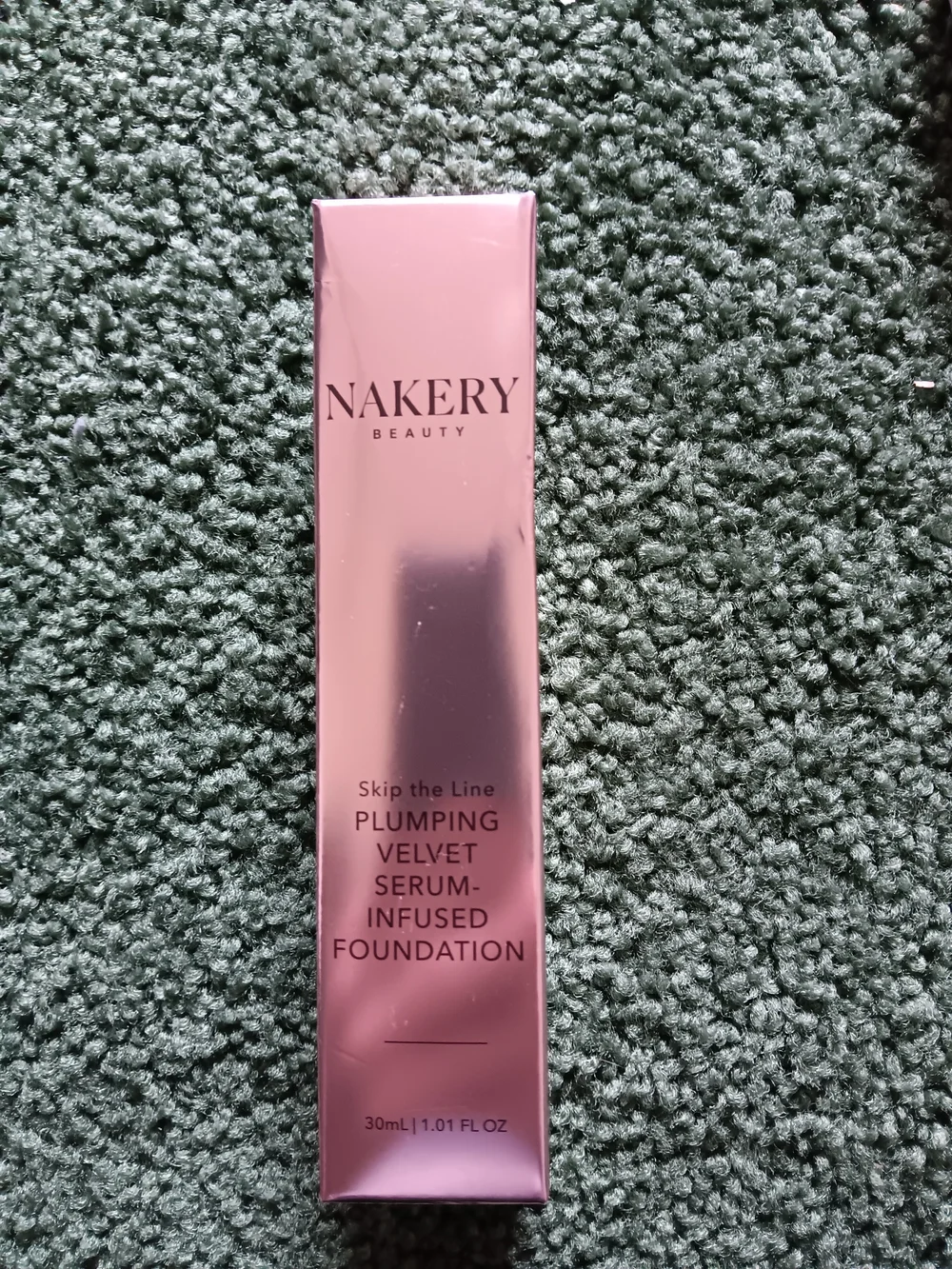 Nakery Plumping Velvet Serum-Infused Foundation Light 30ml 1.01oz